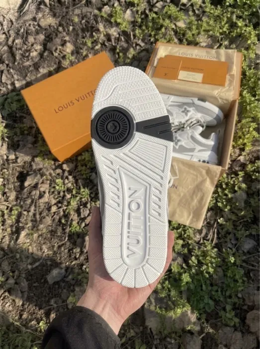 Louis Vuitton Skate Gri/Alb [Full-Box]