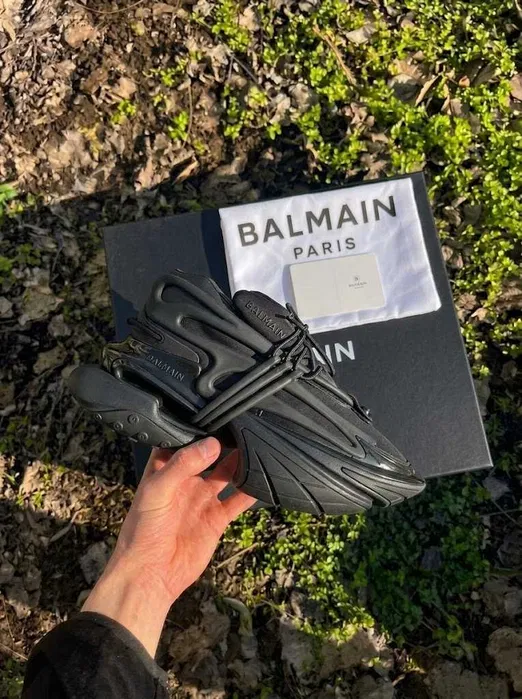 Balmain Unicorn Negru [Full-Box]
