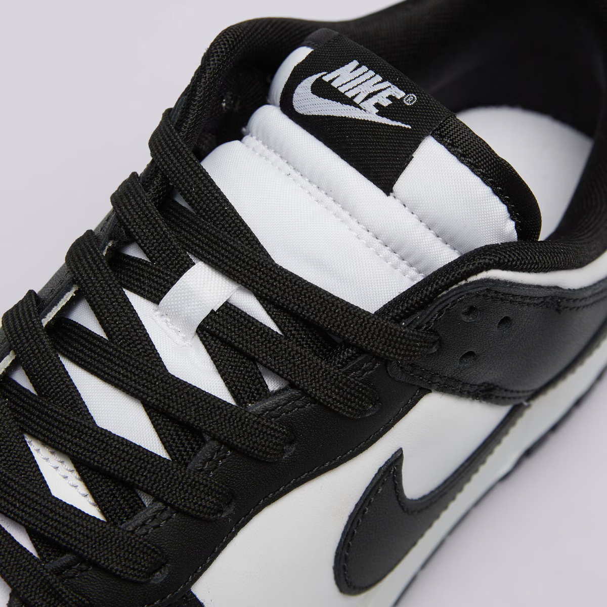 Nike Panda Dunk-Low [Lichidare Stoc]