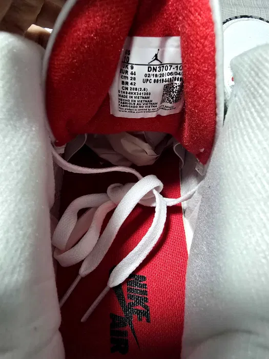 Air Jordan 3 White Cement [Full-Box]