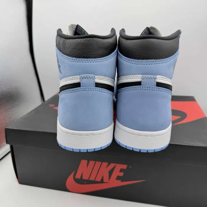 Air Jordan 1 University Blue UNC [Full-Box]